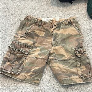 Abercrombie & Fitch Men's Camouflage Cargo Shorts